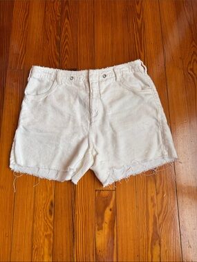 ANTHROPOLOGIE White Frayed Hem Women's Shorts